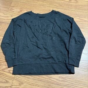 Victoria Sport Sweatshirt Small